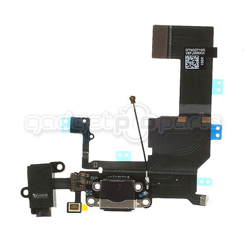 iPhone 5C Charge Port