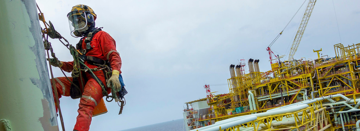 How Long is a Fall Protection Harness Good For?