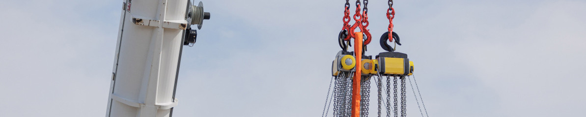 What Is Lifting and Rigging Equipment?