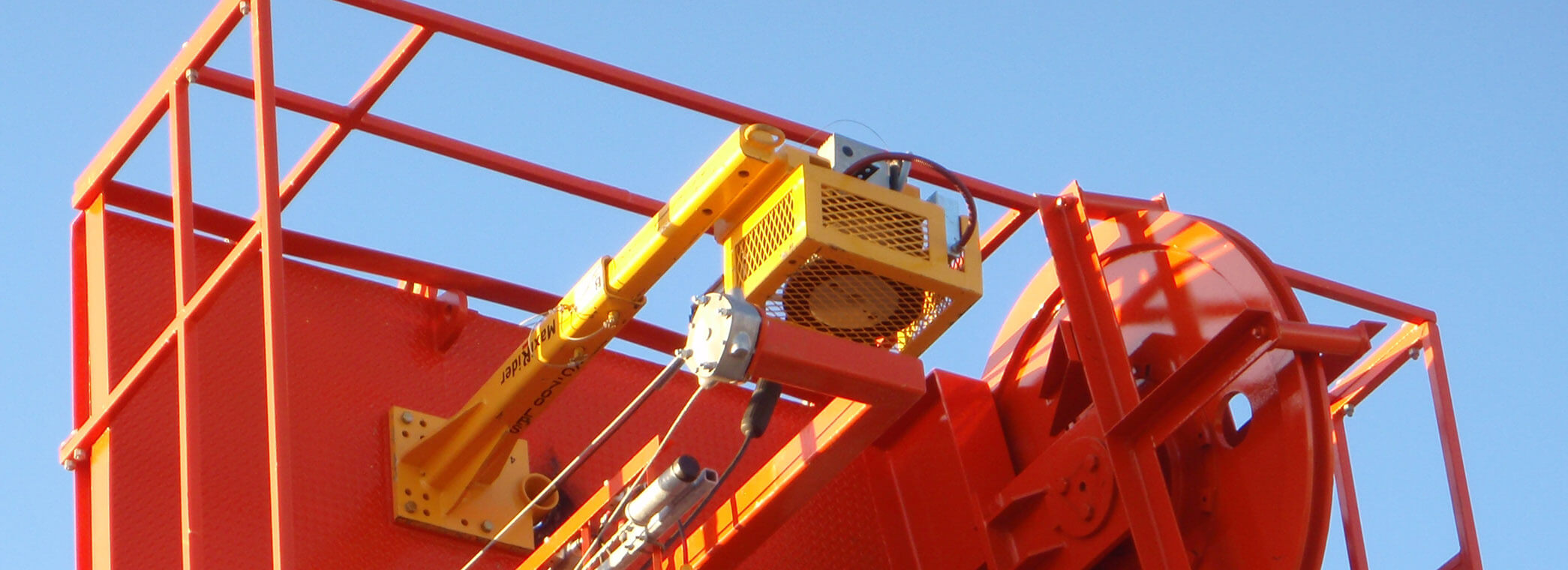 Maxirider the New Standard in Personnel Lifting Lifting