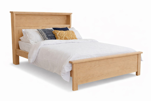 AMERICAN OAK BOOKWORM QUEENSIZE BED