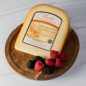 Mature Gouda Wedge Aged 6-9mo - 5oz Mature Gouda Wedge Aged 6-9mo - 5oz