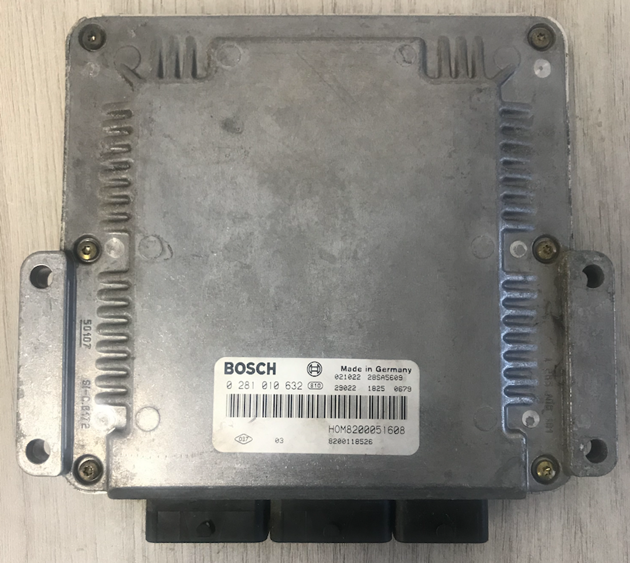 Bosch Engine ECU, Renault Trafic 1.9 DCi, 0281010632, 0 281 010 632, HOM8200051608, 8200118526