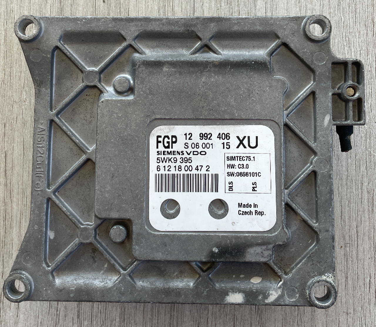 Siemens Engine ECU, Vauxhall Opel 1.8L, 12992406, 12 992 406, S0600115, S 06 001 15, 5WK9 395, XU, SIMTEC75.1