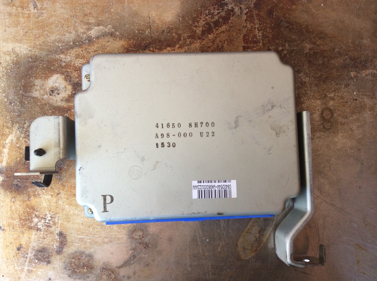 Nissan Engine ECU 41650 8H700, A98-000 U22, 1530