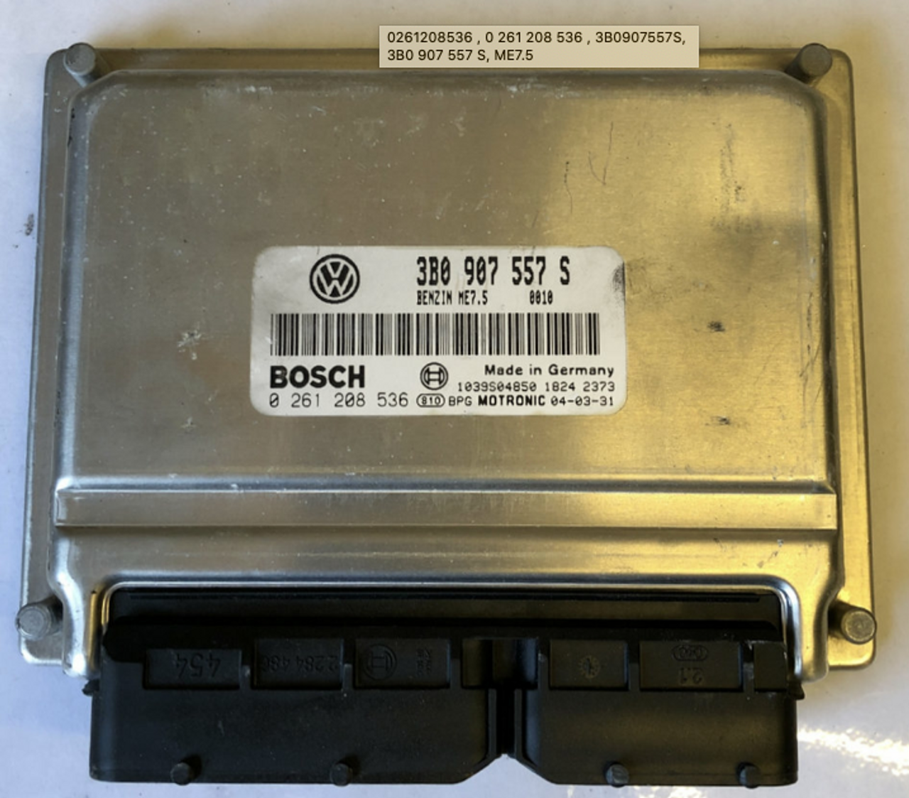 Bosch Engine ECU, 0261208536, 0 261 208 536, 3B0907557S, 3B0 907 557 S, 1039S04850, ME7.5