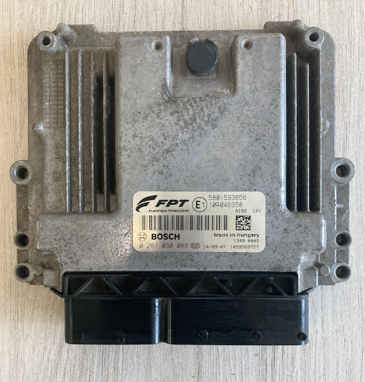 Bosch Engine ECU, Iveco Daily FPT, 0281030088, 0 281 030 169, 5801593656