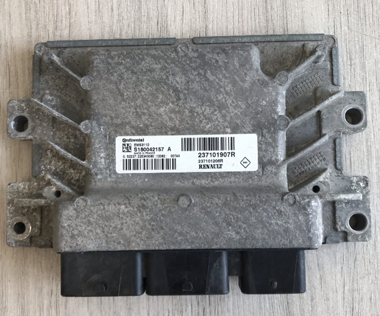 Continental Engine ECU, Renault, S180042157A, S180042157 A, 237101907R, 237101206R, EMS3110