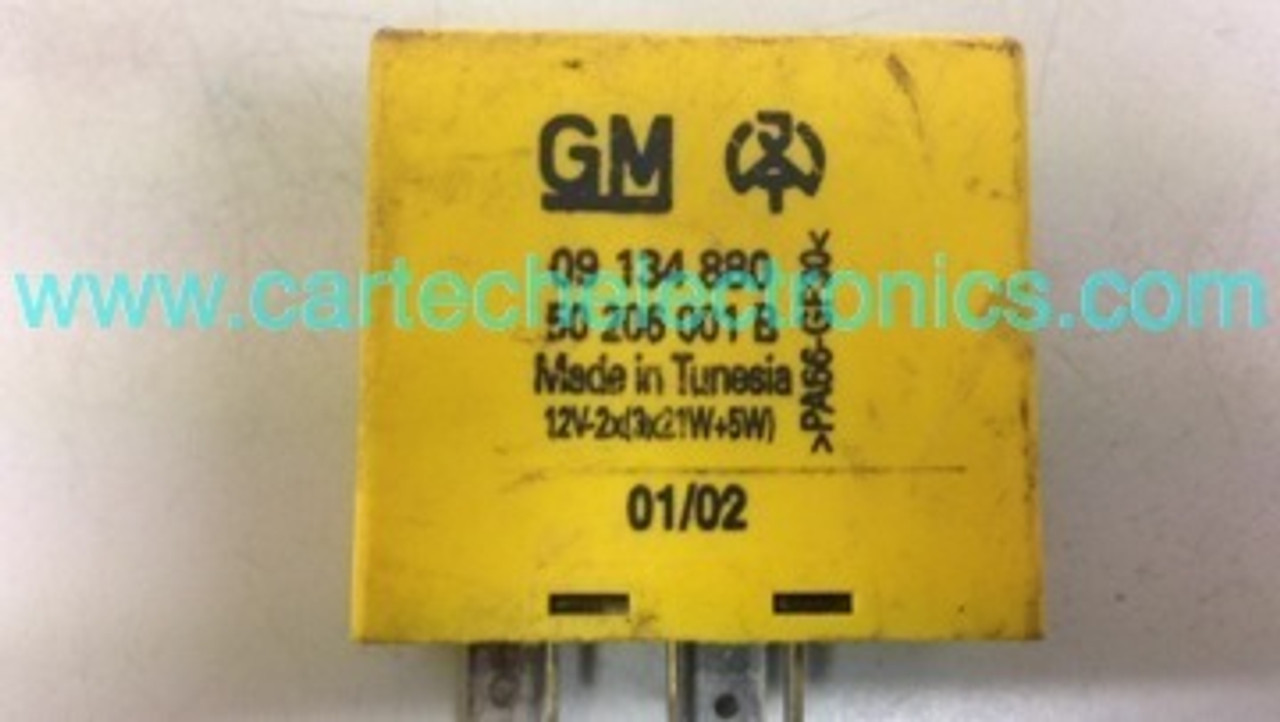 Vauxhall Open Indicators Hazard Relay 09 134 880 09134880 50 206 001 B 50206001B