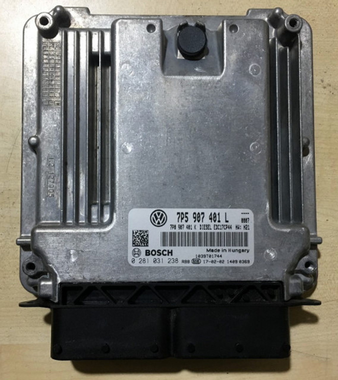 Bosch Engine ECU, Porsche Cayenne, 0281031238, 0 281 031 238 7P5907401L, 7P5 907 401 L, EDC17CP44