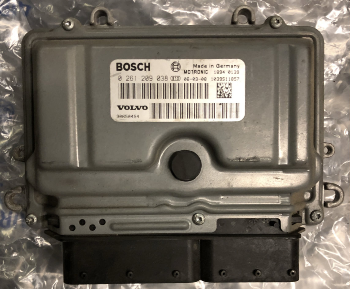 VOLVO C30 ECU 04/07- BOSCH 0261209038