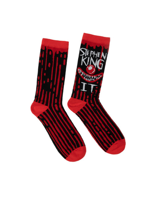 Stephen King's IT socks unisex small front cover by Out of Print, ISBN: 0593478851