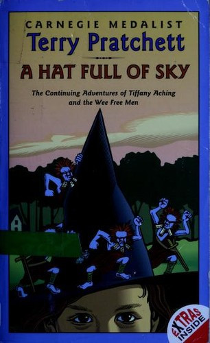 A Hat Full of Sky 2 Tiffany Aching front cover by Terry Pratchett, ISBN: 0060586621