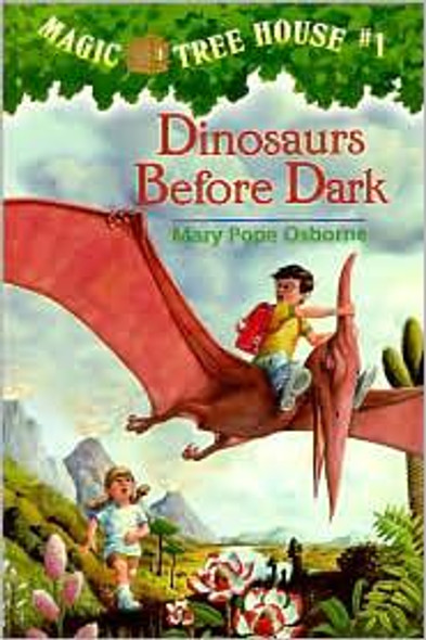 Dinosaurs Before Dark 1 Magic Tree House front cover by Mary Pope Osborne, ISBN: 0679824111