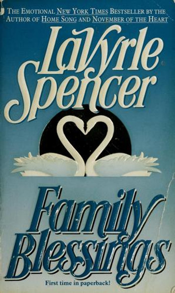 Family Blessings front cover by Lavyrle Spencer, ISBN: 0515115630