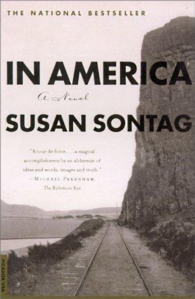 In America front cover by Susan Sontag, ISBN: 0312273207