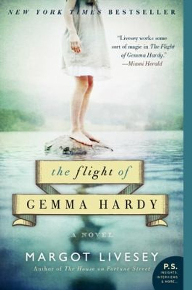 The Flight of Gemma Hardy front cover by Margot Livesey, ISBN: 0062064231