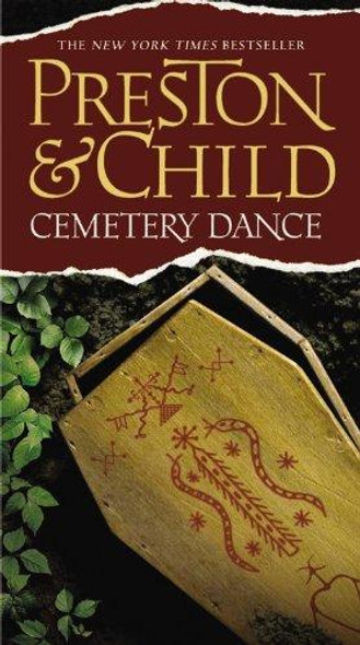 Cemetery Dance front cover by Douglas Preston, Lincoln Child, ISBN: 0446618691