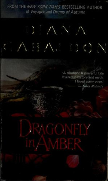 Dragonfly In Amber 2 Outlander front cover by Gabaldon, Diana, ISBN: 0440215625