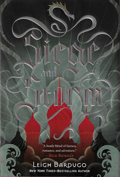 Siege and Storm 2 Shadow and Bone front cover by Leigh Bardugo, ISBN: 0805094601