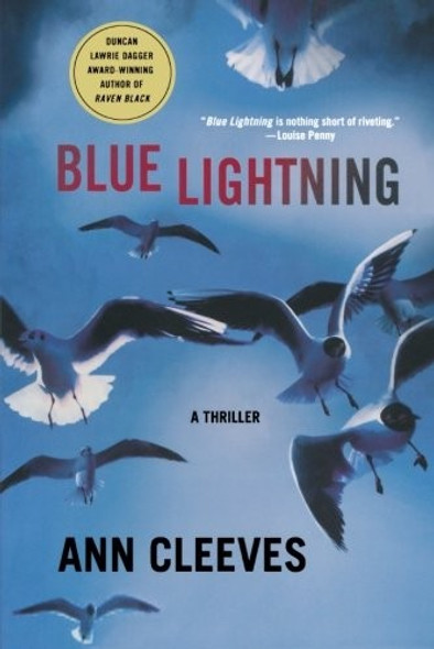 Blue Lightning front cover by Ann Cleeves, ISBN: 0312384440