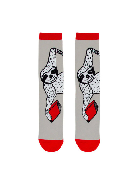 Book Sloth socks unisex small front cover by Out of Print, ISBN: 0593275292