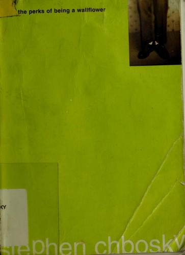 The Perks of Being a Wallflower front cover by Stephen Chbosky, ISBN: 0671027344