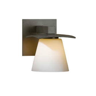 Wren One Light Wall Sconce in Dark Smoke (39|206601-SKT-07-GG0242)