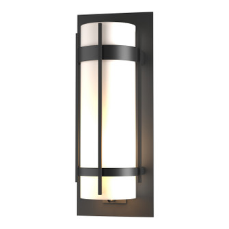 Banded One Light Outdoor Wall Sconce in Coastal Black (39|305895-SKT-80-GG0240)