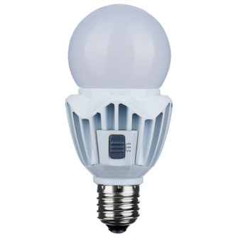 Light Bulb in White (230|S28737)