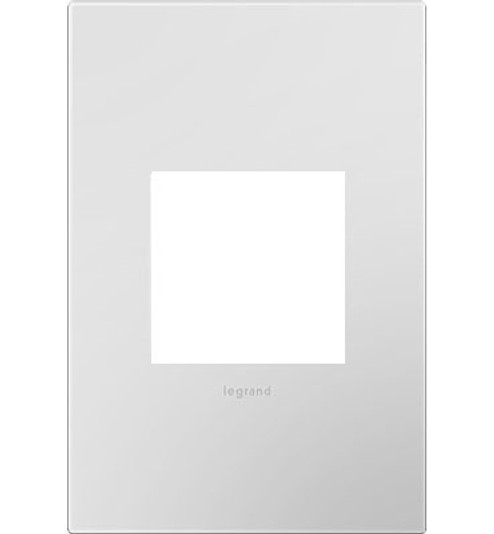 Adorne Gang Wall Plate in White (246|AWP1G2PW4)