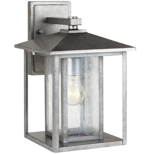 Hunnington One Light Outdoor Wall Lantern in Weathered Pewter (1|88027-57)