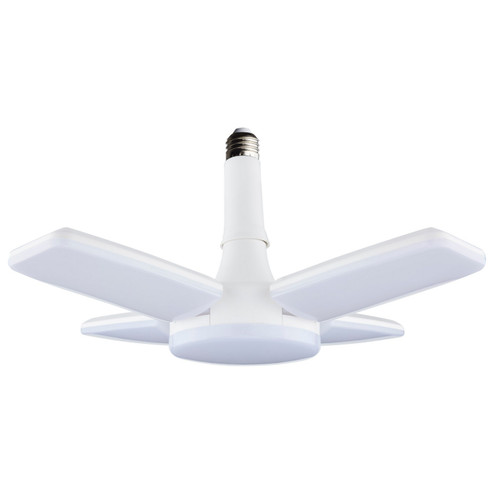 Light Bulb in White (230|S13147)