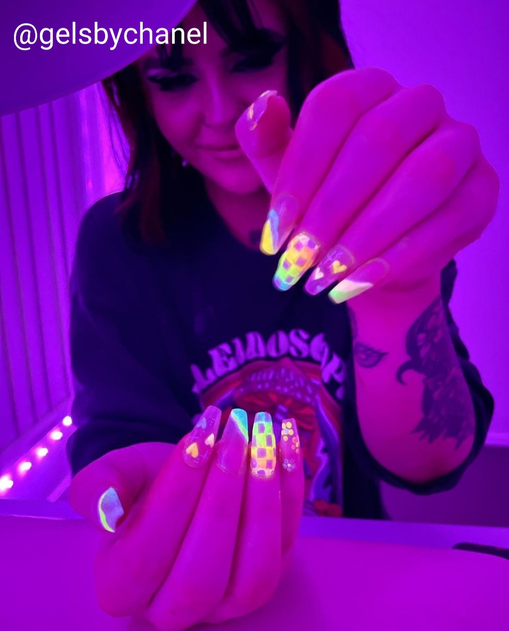 Neon Multicolour Glow-In-The-Dark Pigment Powders for Nail Art