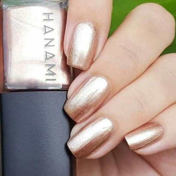 Hanami Nail Polish - Ritual Union 15ml colour is Copper rose gold, vegan and cruelty free, breathable and Australian made. Example of use.