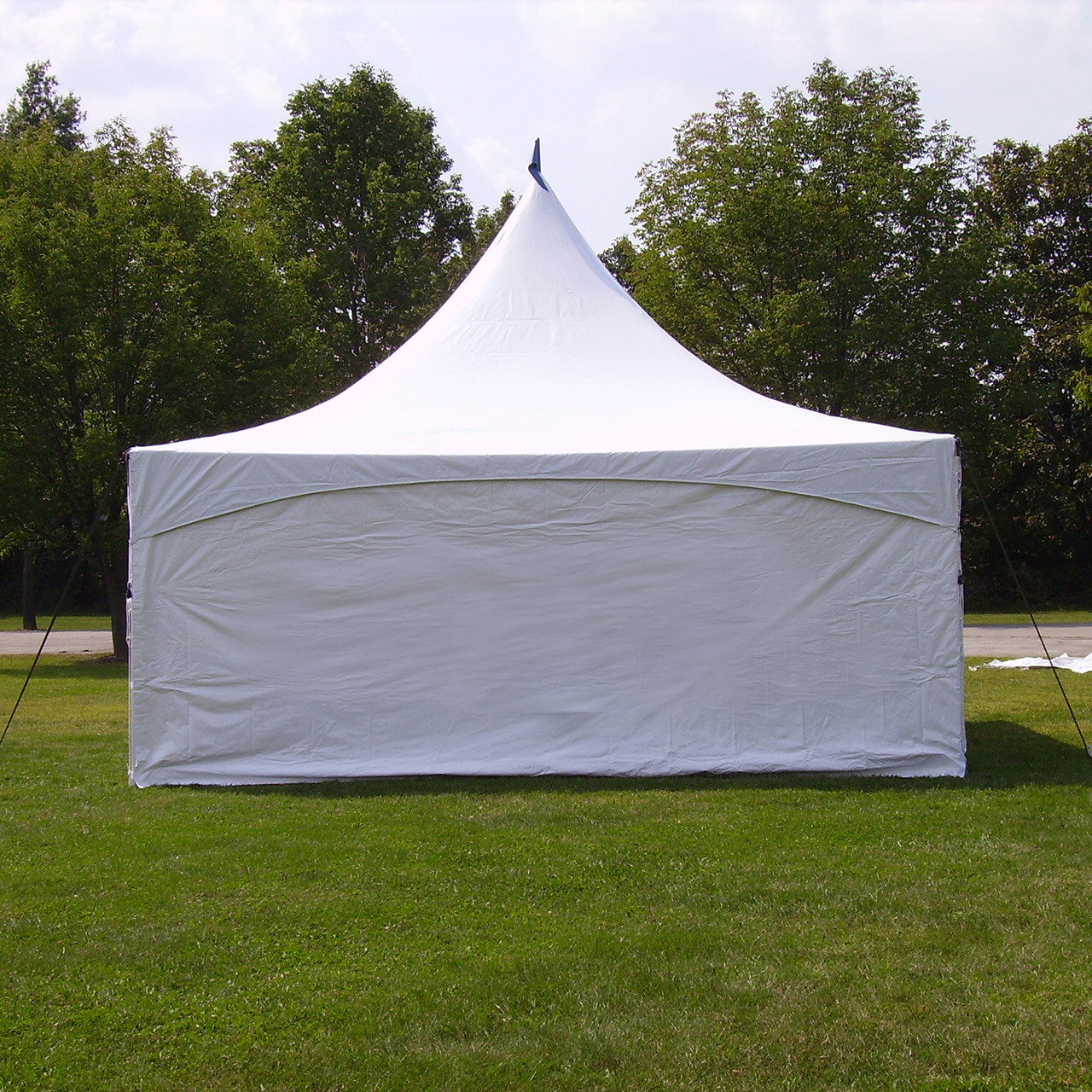 8' x 20' Solid Pinnacle Sidewall