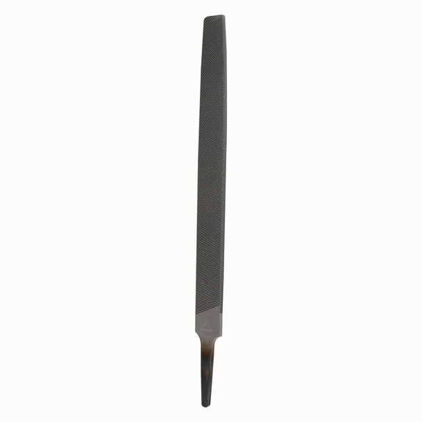 * De uso general para trabajos mecánicos.
* Doble tratamiento: recocido globular y temple integral.
* Perfectamente rectificada, dureza y geometría homogénea de los dientes.