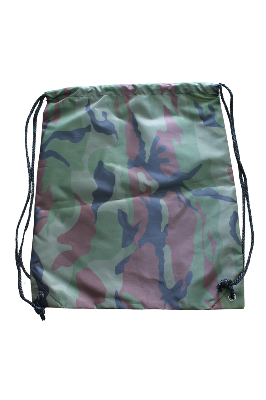 Barsony drawstring bag back