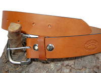saddle tan leather belt
