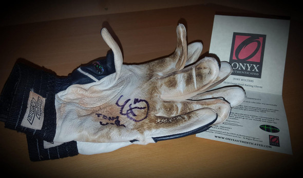 Onyx Tony Wolters 2014 Game Used Autographed Batting Gloves Onyx COA Colorado Rockies