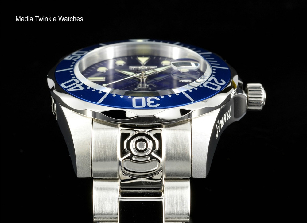 Invicta 3045 Men's Pro Diver Collection Grand Diver Automatic Stainless Steel Bracelet Watch | Free Shipping