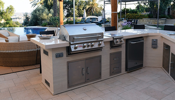 Outdoor Kitchens