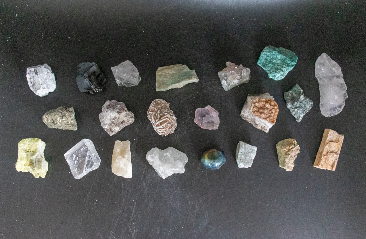 Rough Assorted Stones - Tammy's Cool Things