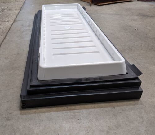 Norcold Lower Right Hand Door 634070 (fits the 1210 model