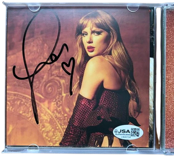 The Life of a Showgirl CD + Hand Signed Photo 3