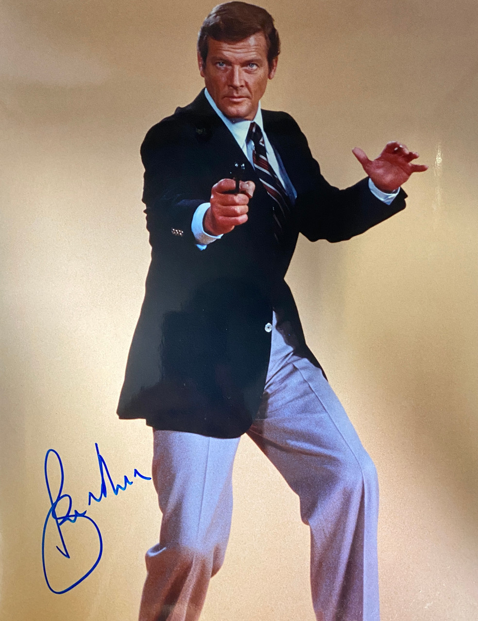Roger Moore Signed 16x20 Canvas Framed James Bond - CSR Collectibles