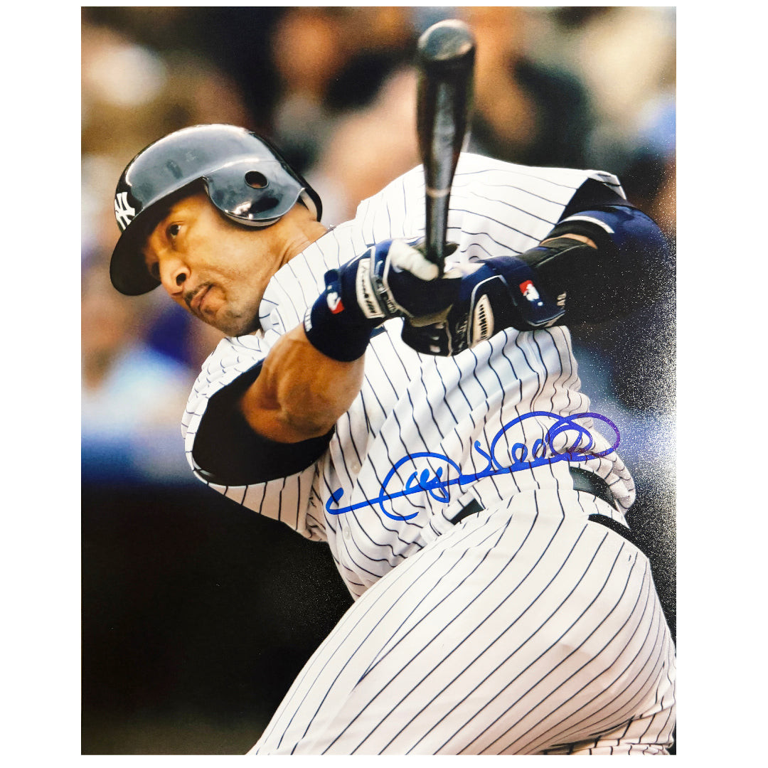 Gary Sheffield Signed New York Pose 1 Baseball 8x10 Photo (JSA) -