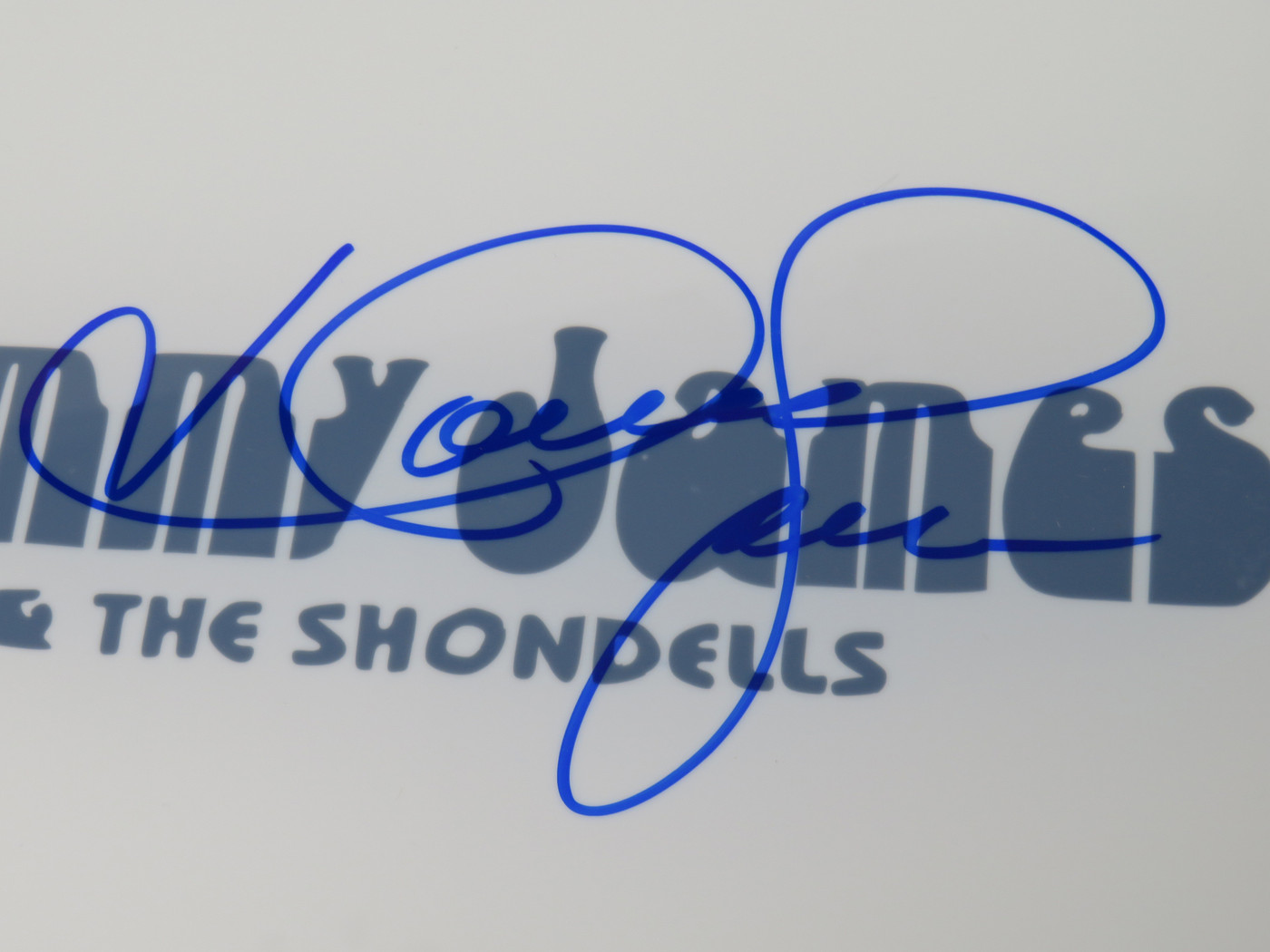 Tommy James & The Shondells Signed Drumhead LH-FF67807
