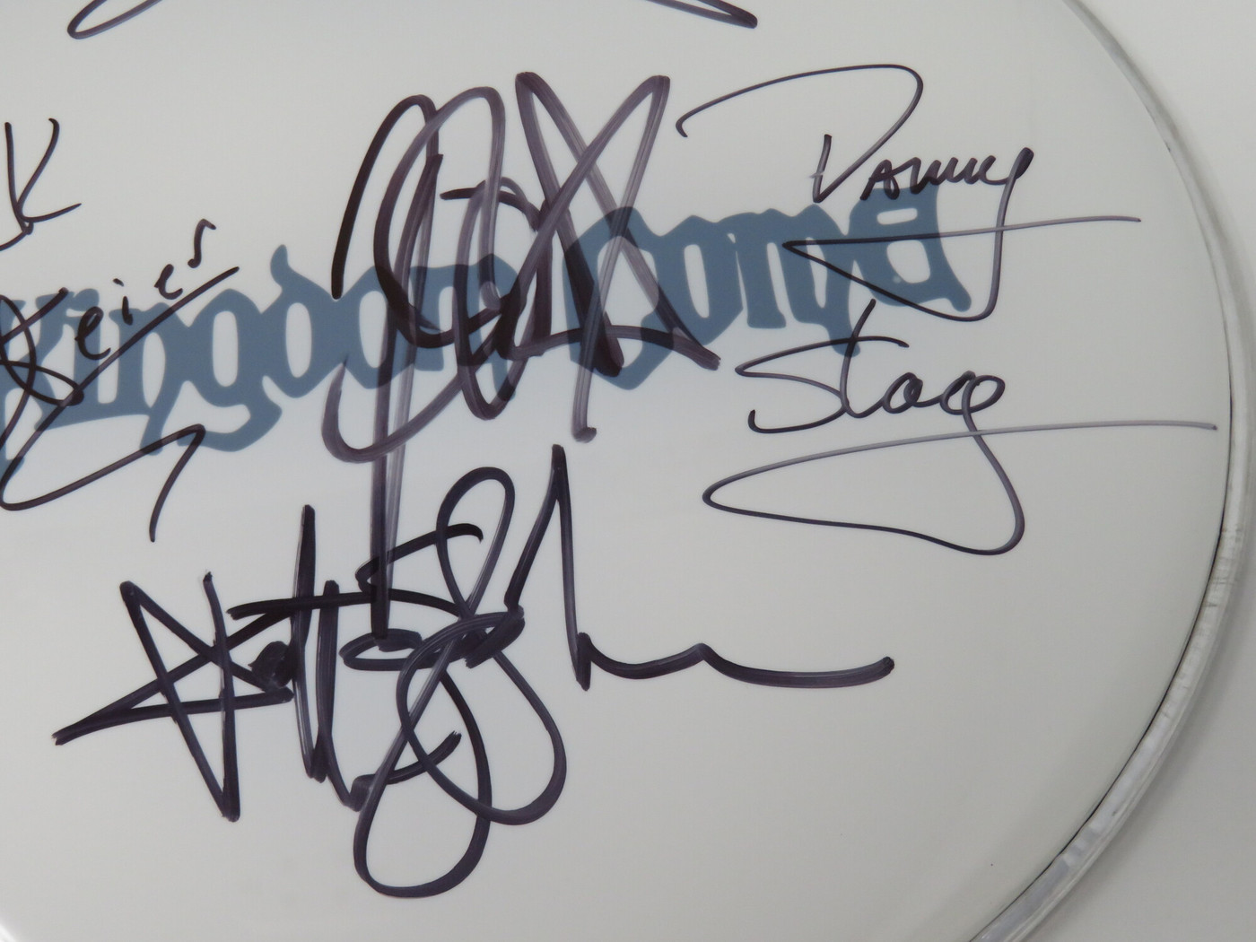 Kingdom Come Signed Drumhead QQ34918