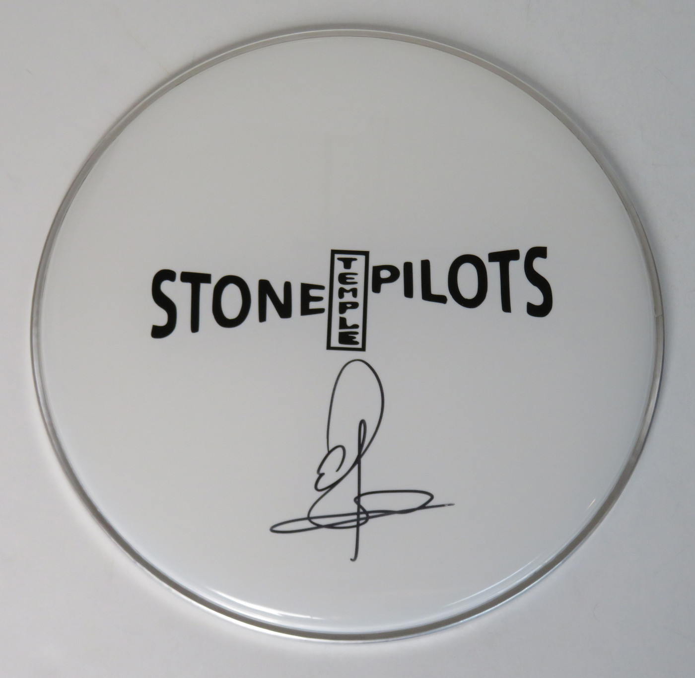 Stone Temple Pilots Signed Drumhead LH-FF52259